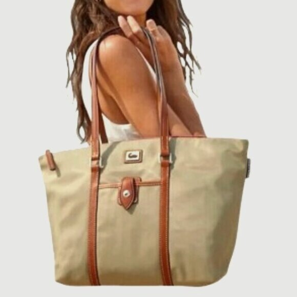 DOONEY & BOURKE Wayfarer Tote w/Matching Pouch - Picture 6 of 6